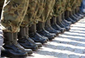 στρατεύσιμοι 2