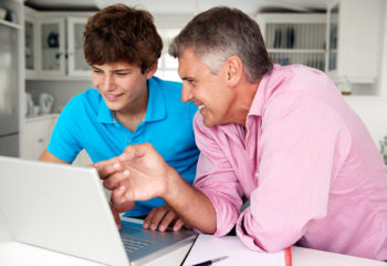 Featured-Image_9-tips_parental-guide-to-teens-finding-a-job